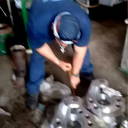 Dismantling and Assembly of Blade Carriers